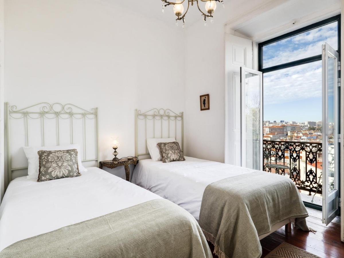 Lisbon Typical House Apartment Bagian luar foto