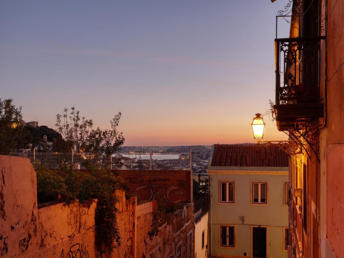 Lisbon Typical House Apartment Bagian luar foto